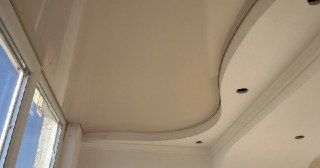 Натяжной потолок на балкон Пятигорск, цена 6200 руб.